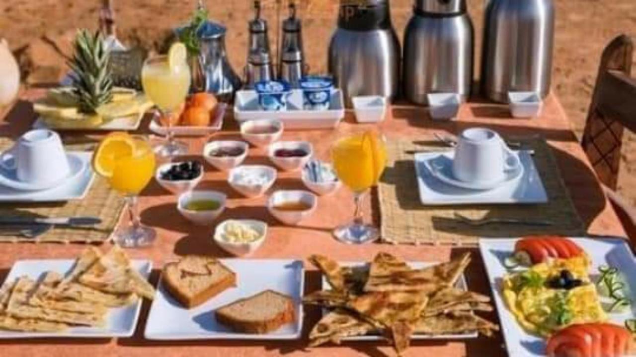 Hotel Erg Chebbi Luxury Camp Merzouga Exterior foto